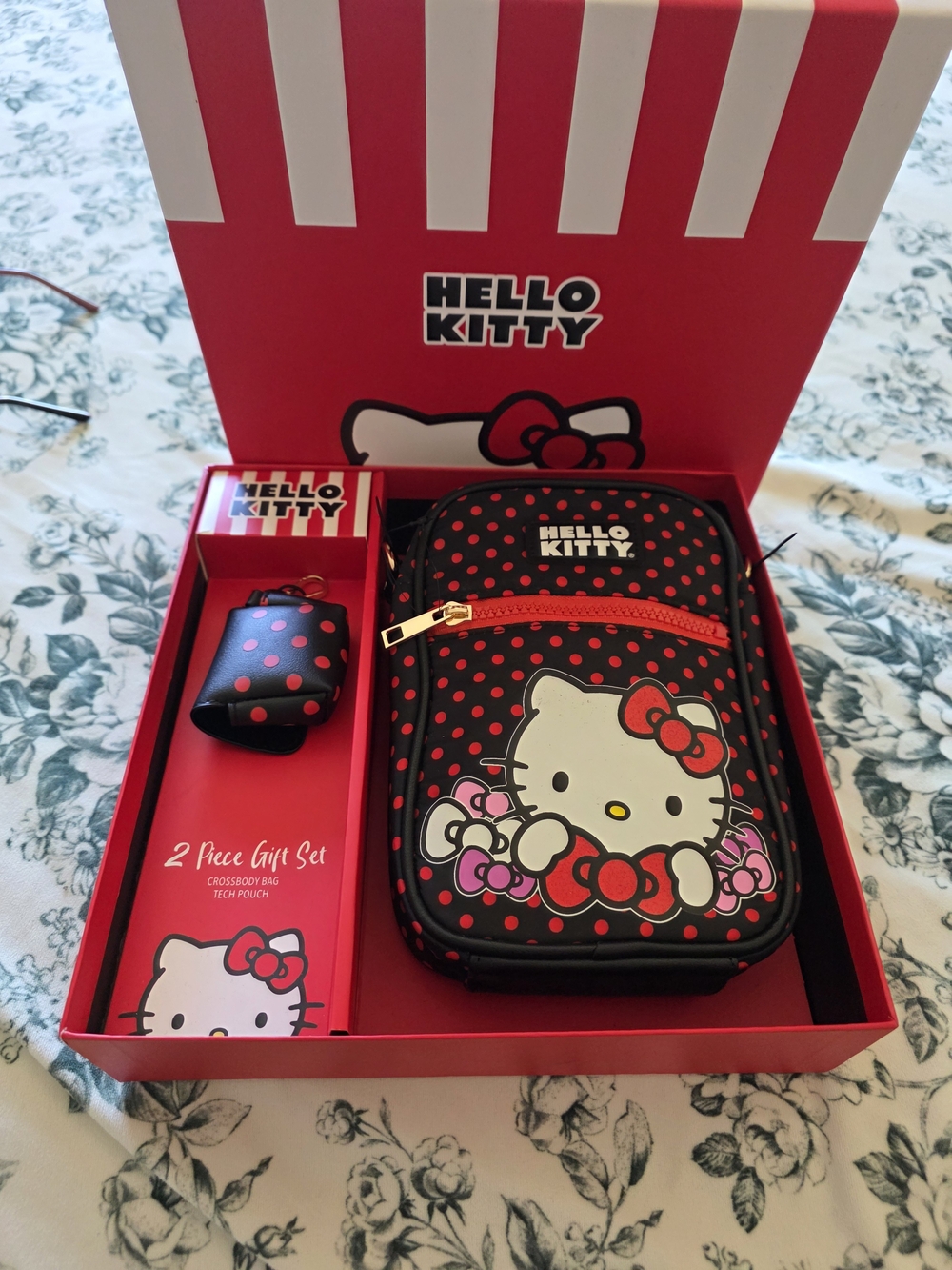Hello Kitty Black & Red Polka Dot Crossbody Tech Pouch - Hello Kitty